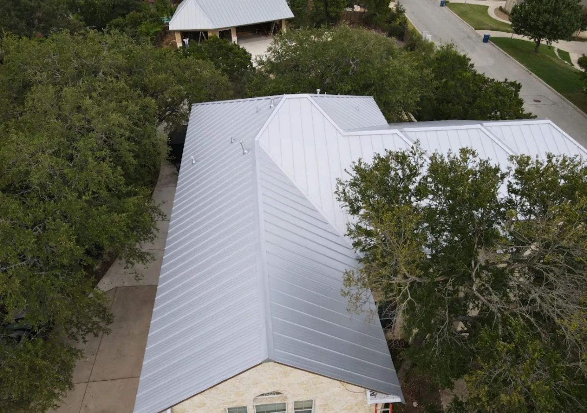 Roof Repair in Heartland, TX